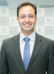 Dr. Guilherme Mazzucco Portela